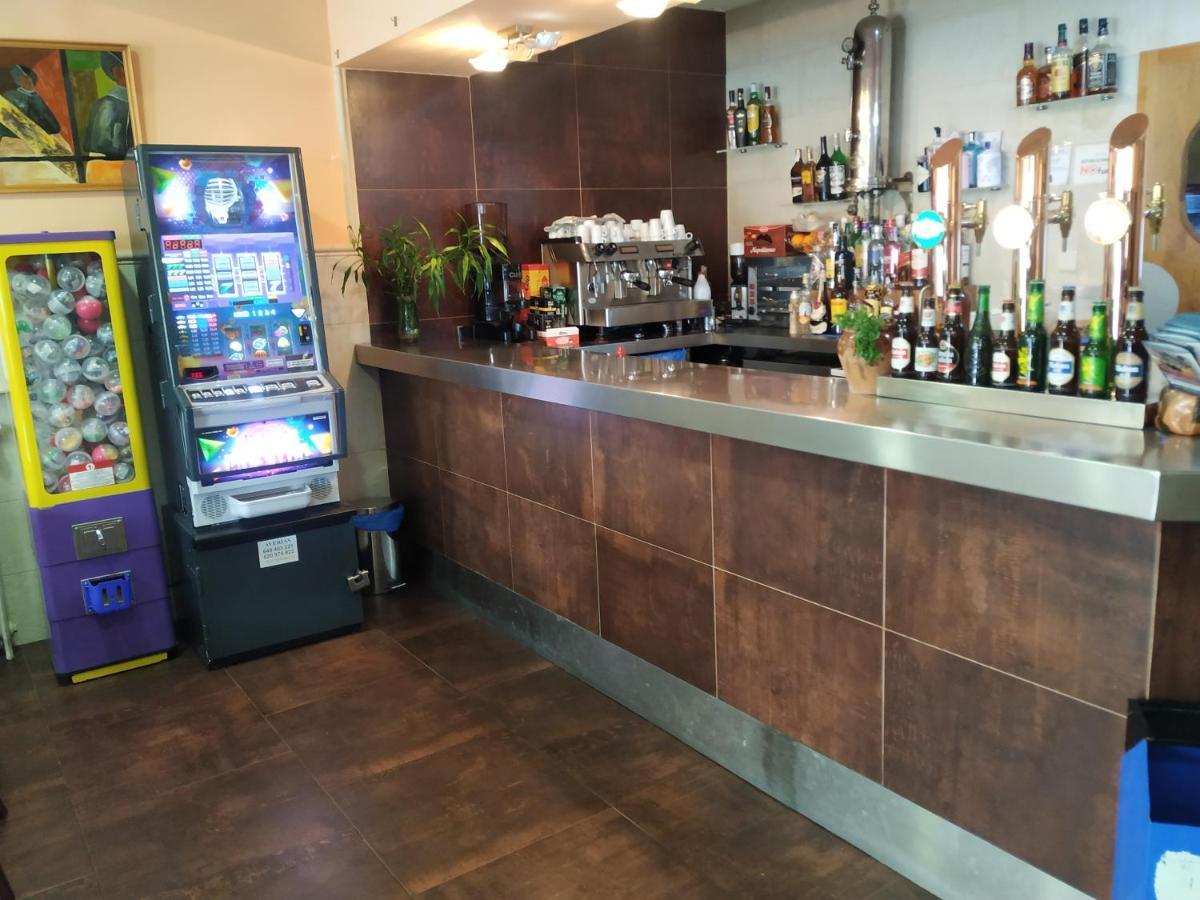 Hostal Agripino Y Restaurante Asiatico Mora Eksteriør billede