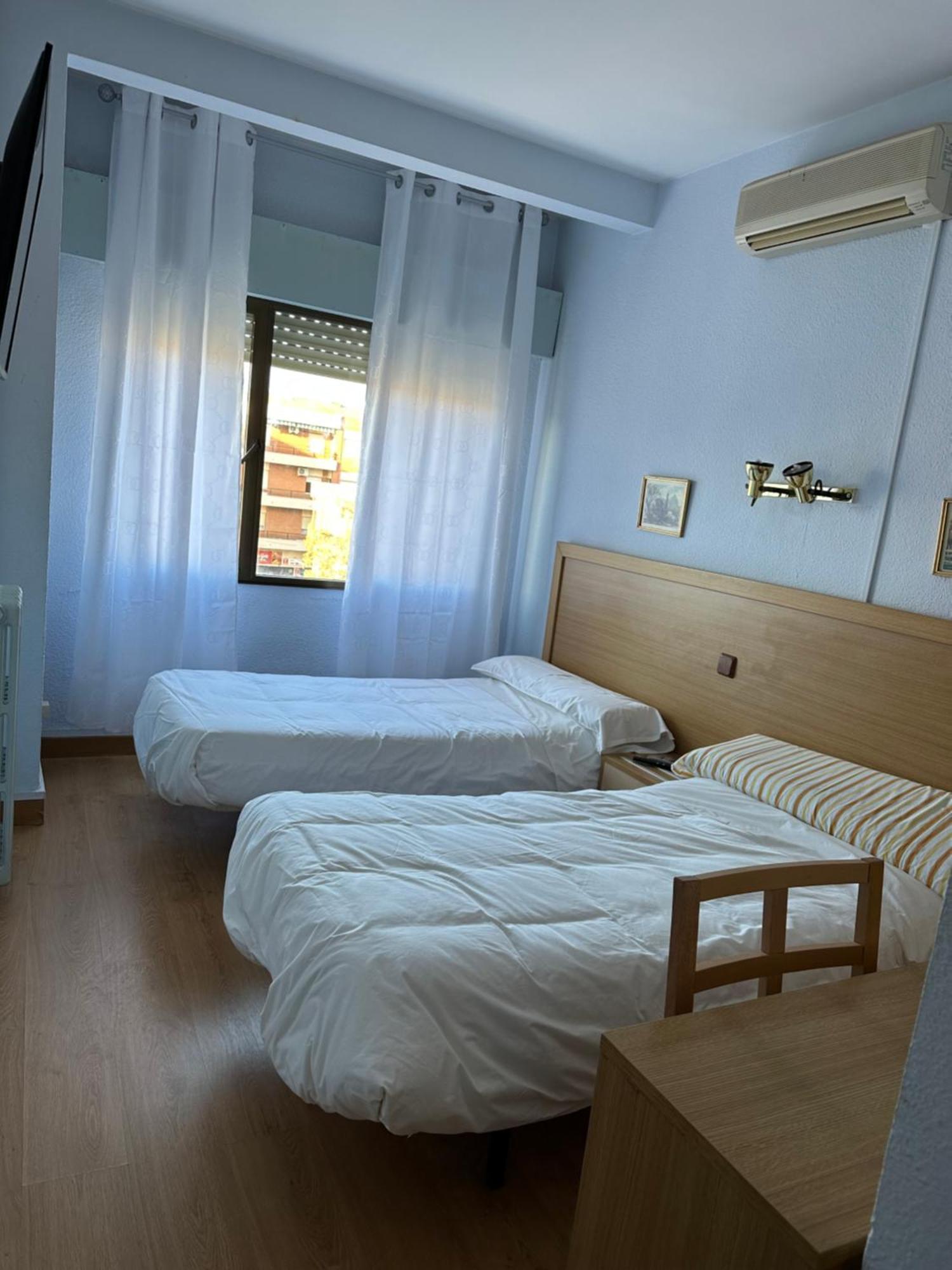 Hostal Agripino Y Restaurante Asiatico Mora Eksteriør billede